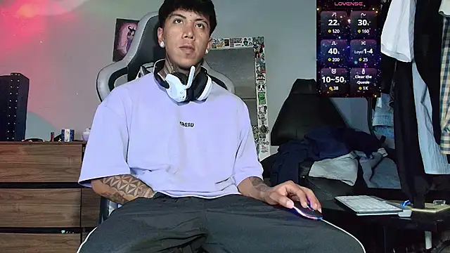 Nickhot0609 online show from November 2025 01:38:01 AM