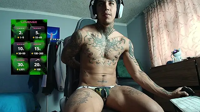 Nickhot0609 online show from April 2026 07:18:01 PM