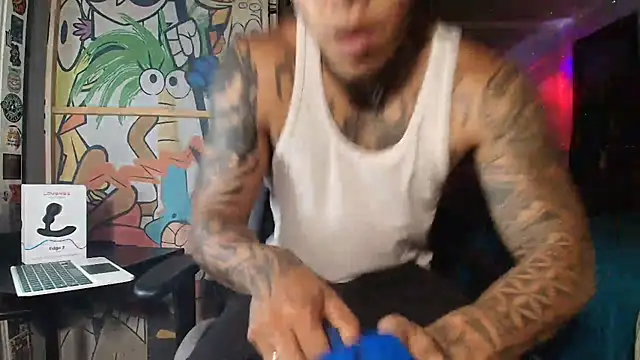 Nickhot0609 online show from September 2025 03:06:02 AM