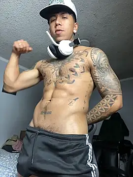 Nickhot0609 online show from October 2025 04:16:01 AM