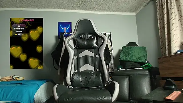 Nickhot0609 online show from March 2026 09:55:02 AM