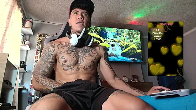 Nickhot0609 online show from February 2026 05:23:02 PM