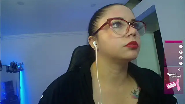 Madame Shein  online show from December 2024 02:21:01 PM