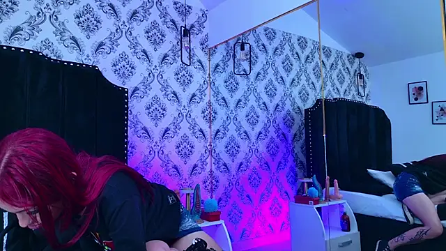 Snapshot of Derieri_D chatting on February 2026 07:44:01 PM Derieri D online show from February 2026 07:44:01 PM