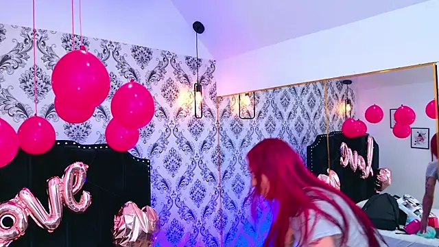 Snapshot of Derieri_D chatting on February 2026 07:45:02 PM Derieri D online show from February 2026 07:45:02 PM