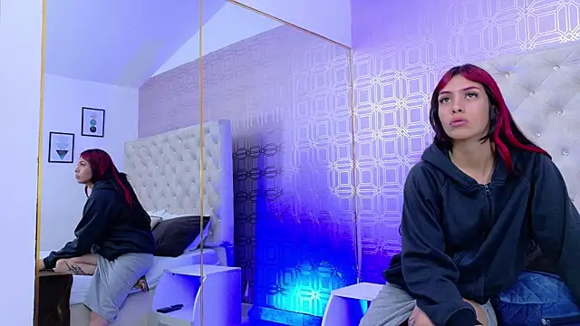 Derieri D online show from November 2025 07:40:02 PM