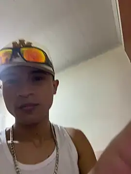Edward Milleer online show from December 2024 04:30:02 PM