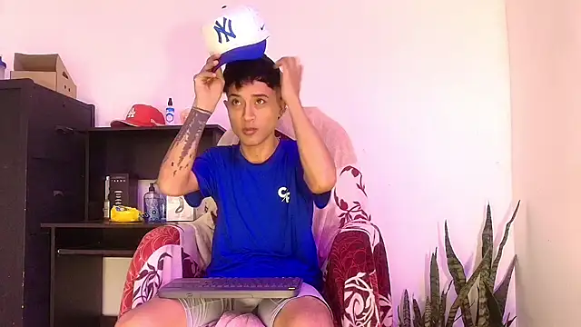Edward Milleer online show from September 2025 11:33:02 PM