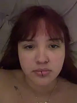 Snapshot of bbylynssicc chatting on November 2025 07:45:01 AM bbylynssicc online show from November 2025 07:45:01 AM