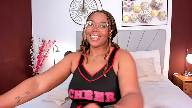 Makena gh online show from December 2025 04:28:02 AM