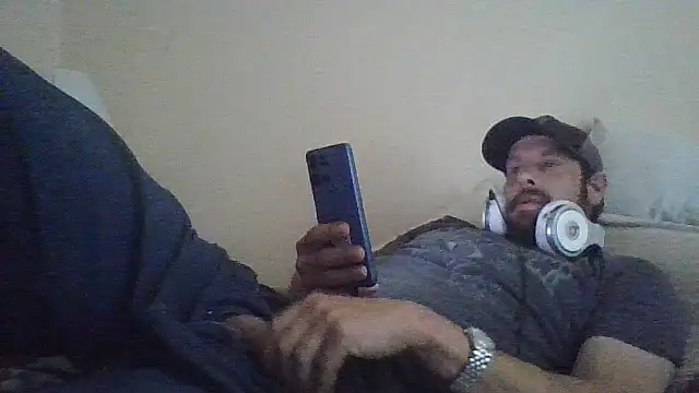 axelongshaft69 online show from May 2026 03:32:02 PM
