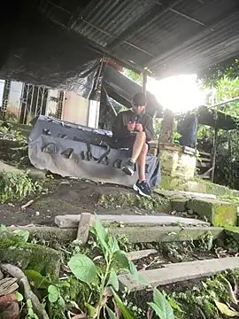 Jestebanano online show from March 2026 12:00:02 PM