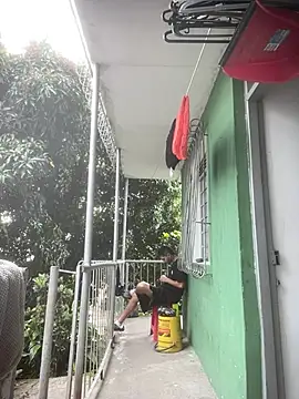 Jestebanano online show from April 2026 06:25:02 PM