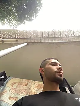 Jestebanano online show from February 2026 09:01:01 PM