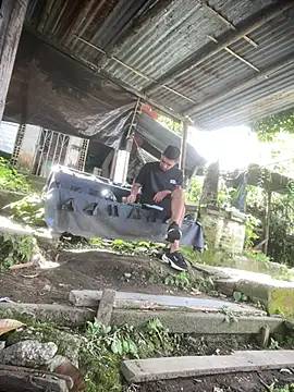 Jestebanano online show from April 2026 02:23:01 PM