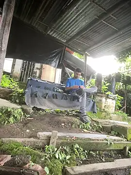 Jestebanano online show from April 2026 12:18:02 PM