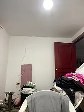 Jestebanano online show from January 2026 12:42:02 PM