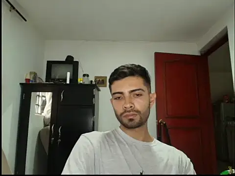 Snapshot of Jestebanano chatting on October 2025 09:45:01 PM Jestebanano online show from October 2025 09:45:01 PM