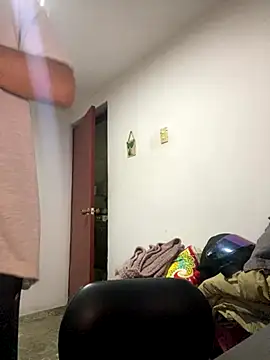 Snapshot of Jestebanano chatting on November 2025 03:45:01 AM Jestebanano online show from November 2025 03:45:01 AM