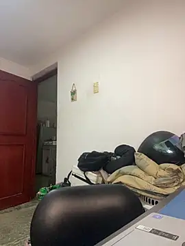 Snapshot of Jestebanano chatting on October 2025 06:12:02 AM Jestebanano online show from October 2025 06:12:02 AM