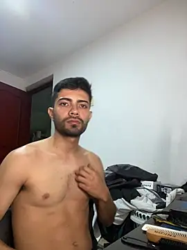 Snapshot of Jestebanano chatting on October 2025 04:03:02 AM Jestebanano online show from October 2025 04:03:02 AM