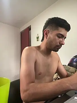 Snapshot of Jestebanano chatting on October 2025 09:22:02 PM Jestebanano online show from October 2025 09:22:02 PM