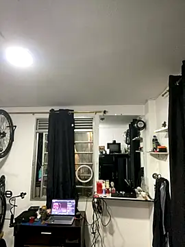 Snapshot of Jestebanano chatting on December 2025 04:00:01 AM Jestebanano online show from December 2025 04:00:01 AM