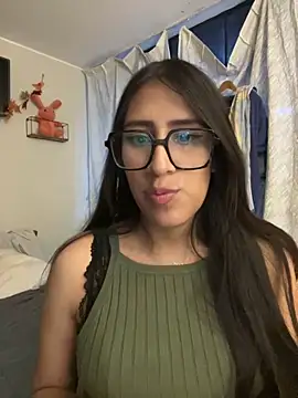 Snapshot of AleFantasy0001 chatting on November 2025 04:16:01 AM AleFantasy0001 online show from November 2025 04:16:01 AM