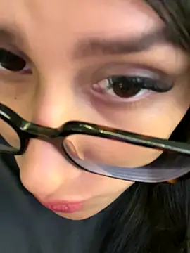 Snapshot of AleFantasy0001 chatting on December 2025 06:24:01 PM AleFantasy0001 online show from December 2025 06:24:01 PM