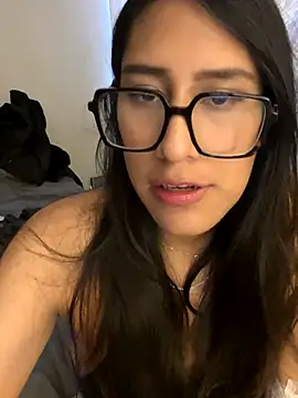 Snapshot of AleFantasy0001 chatting on October 2025 09:24:01 PM AleFantasy0001 online show from October 2025 09:24:01 PM