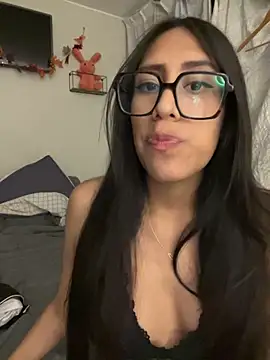 Snapshot of AleFantasy0001 chatting on November 2025 04:16:02 AM AleFantasy0001 online show from November 2025 04:16:02 AM