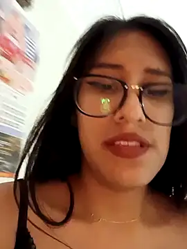 Snapshot of AleFantasy0001 chatting on January 2025 10:36:02 PM AleFantasy0001 online show from January 2025 10:36:02 PM