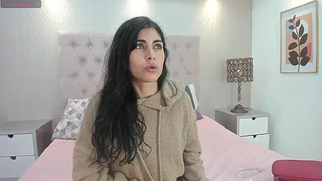 Melodi Roux online show from March 2026 01:12:02 PM