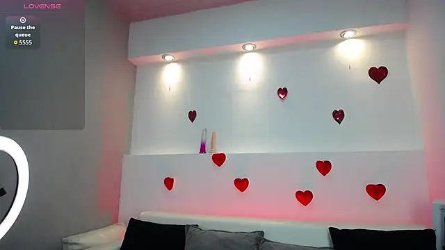 Melodi Roux online show from March 2026 12:35:02 PM