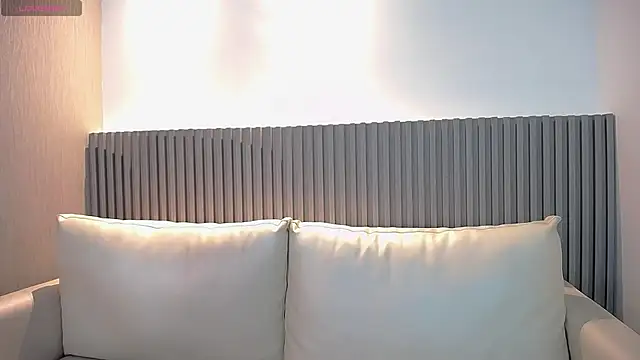 Snapshot of Melodi_Roux chatting on April 2026 11:07:02 AM Melodi Roux online show from April 2026 11:07:02 AM