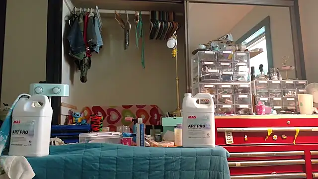 Slammyboy online show from October 2025 08:43:02 PM