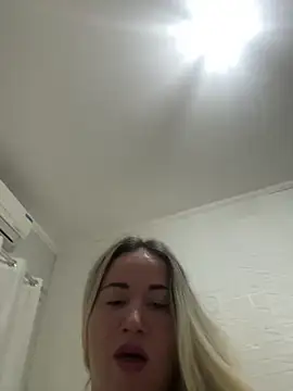 andressagdias online show from September 2025 06:42:01 AM