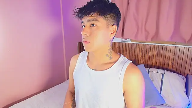 kiing azahell online show from March 2026 02:11:02 AM