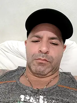 Marciogrei online show from November 2025 09:37:01 PM