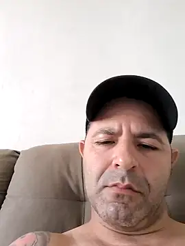 Marciogrei online show from November 2025 08:45:01 PM