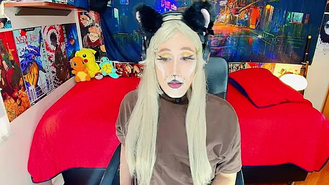 Snapshot of HakuRukushka chatting on November 2025 08:12:01 PM HakuRukushka online show from November 2025 08:12:01 PM