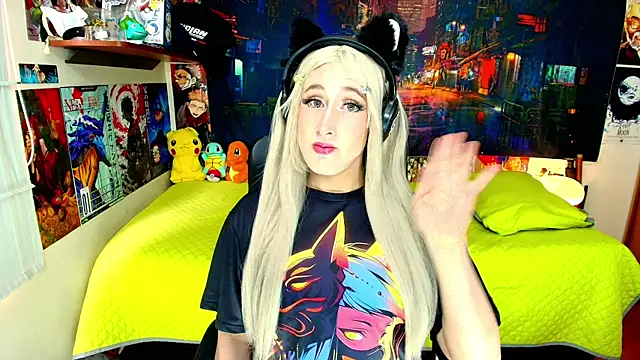 Snapshot of HakuRukushka chatting on December 2025 08:10:01 PM HakuRukushka online show from December 2025 08:10:01 PM