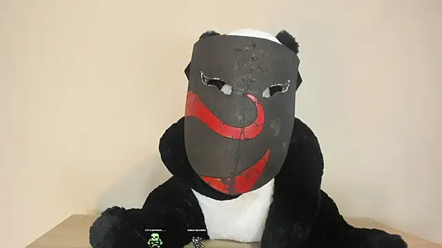 Snapshot of HakuRukushka chatting on March 2025 08:32:02 PM HakuRukushka online show from March 2025 08:32:02 PM