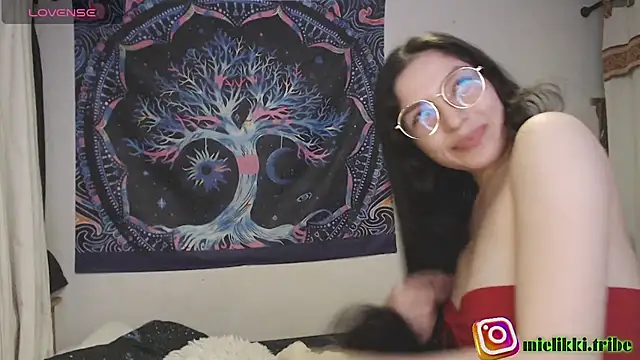 mielikki001 online show from June 2026 12:08:02 AM