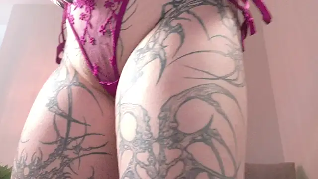 Yuriko May online show from April 2026 09:33:01 AM