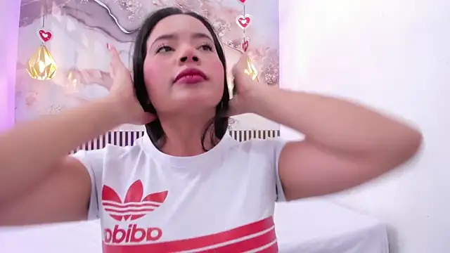 EvelynSweet1 online show from April 2026 07:15:02 PM