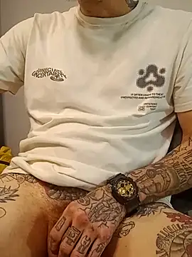 Snapshot of rolesexy chatting on September 2025 02:04:01 AM rolesexy online show from September 2025 02:04:01 AM