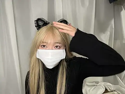  Lily xx online show from February 2025 05:01:02 PM