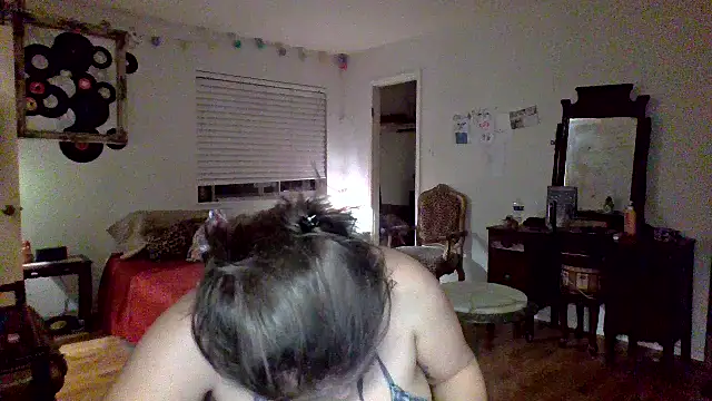 sophiarica online show from April 2026 01:37:01 AM
