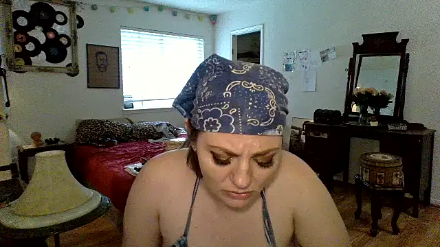 sophiarica online show from April 2026 08:58:02 PM